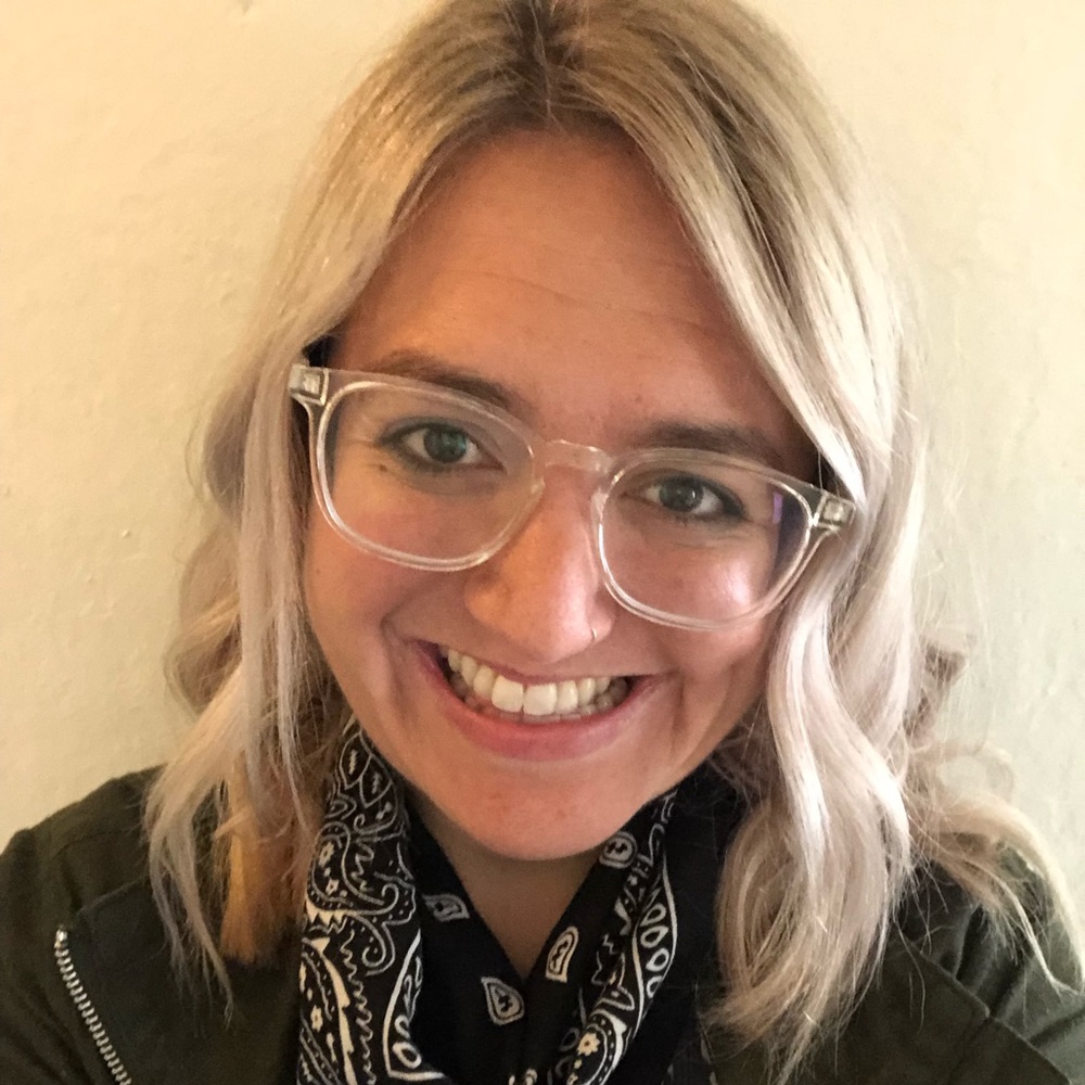 Meet your Posher, Lexi